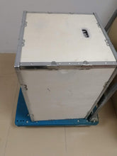 Load image into Gallery viewer, Powder Coating,Hopper,50lb Fluidizing Vulcanization Powder Hopper for electrostatic Powder Coating Machine